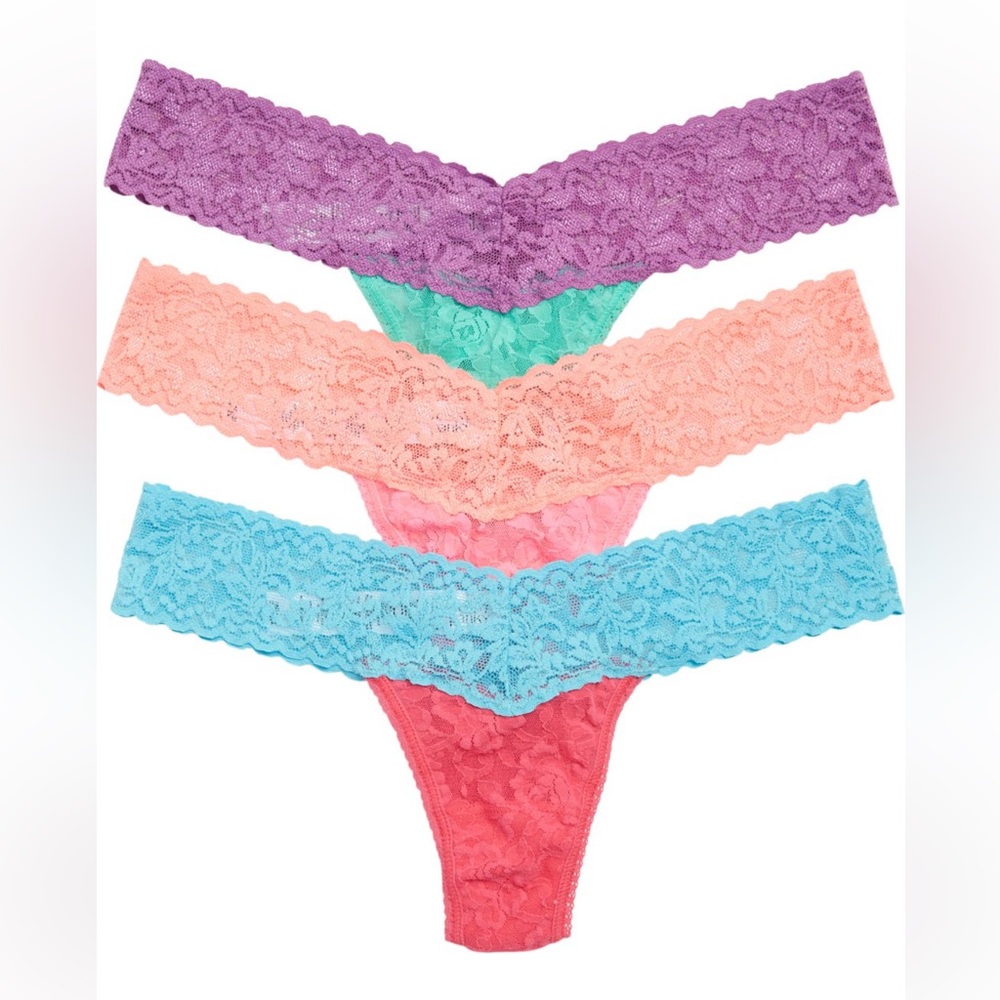 NWT 3 pack Hanky Panky Signature Lace Low Rise Thong Panties Gift Set OSFM 016